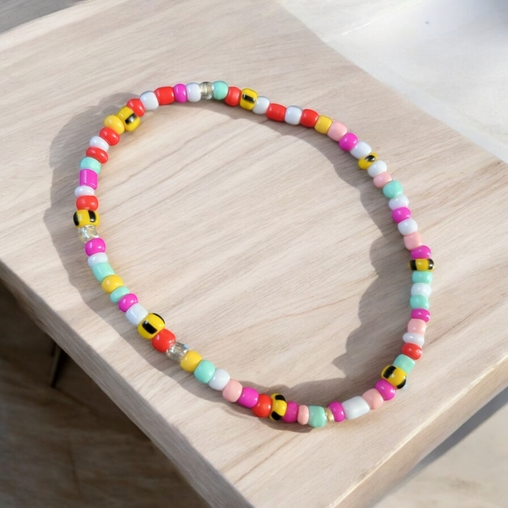 Multi color stretchy bracelet